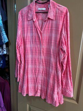 Foxcroft Puckered Spring Plaid 3/4 Sleeve Tunic